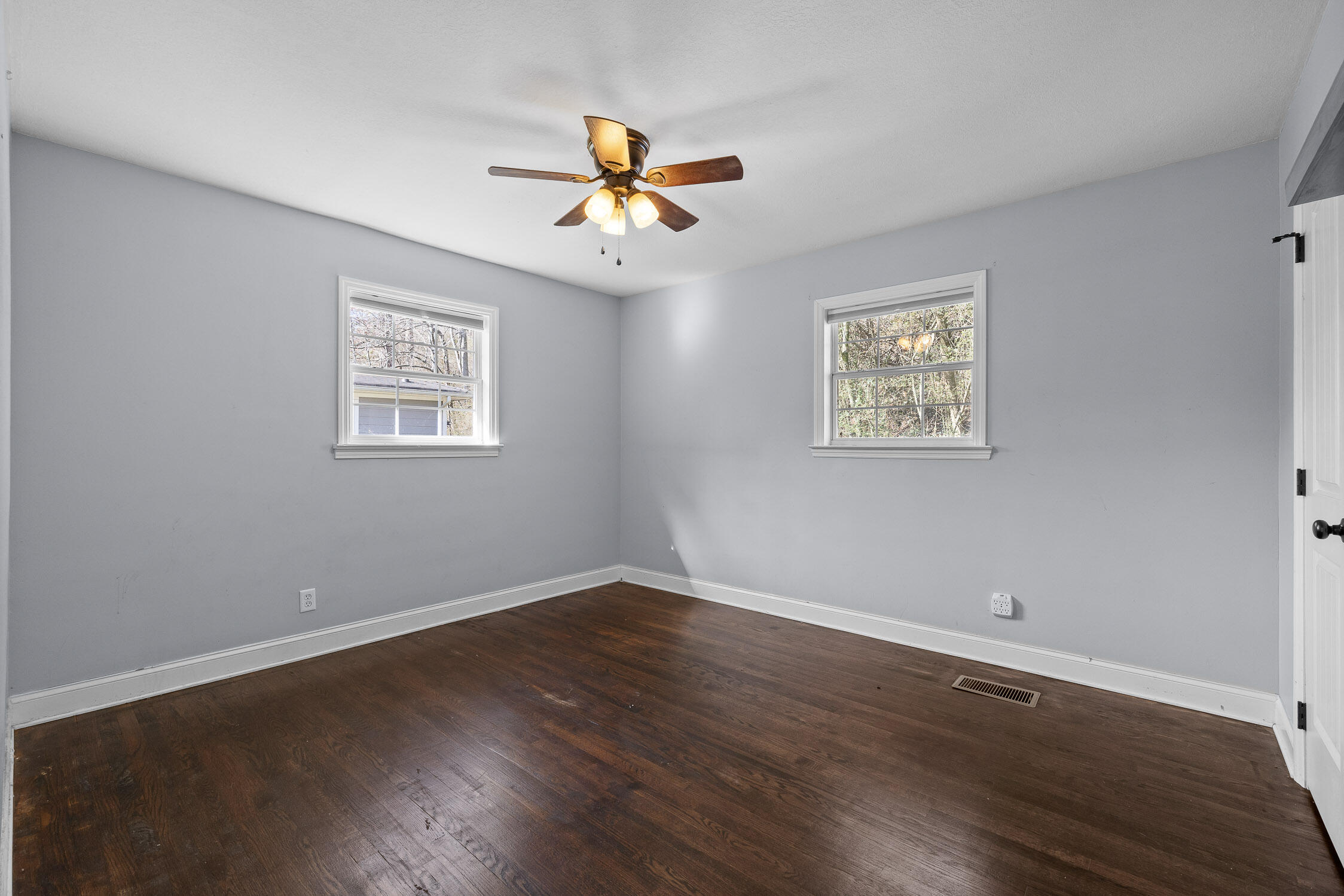 519 Lullwater Road Chattanooga, TN 37405 - Photo 23 of 27 Lullwater-5