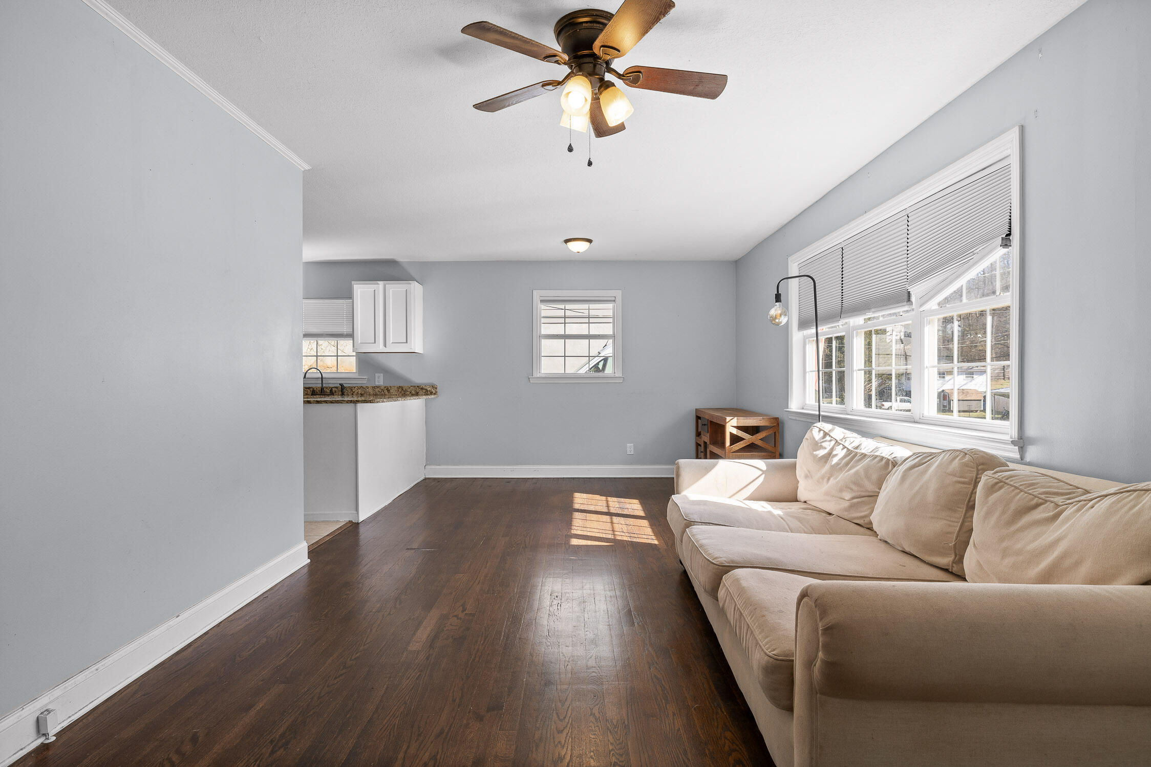 519 Lullwater Road Chattanooga, TN 37405 - Photo 5 of 27 Lullwater-13