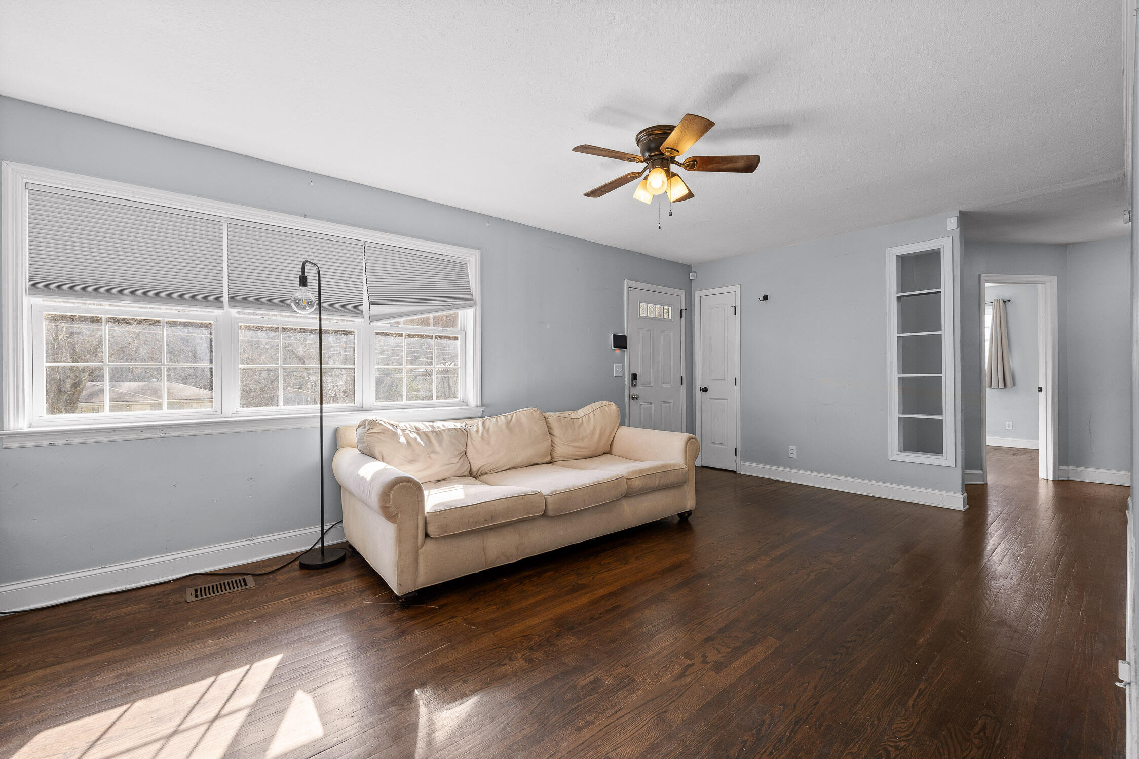 519 Lullwater Road Chattanooga, TN 37405 - Photo 10 of 27 Lullwater-19