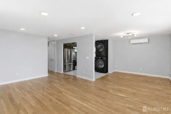 $3,600 | 19 Evelyn Court, Maplewood, NJ 07040