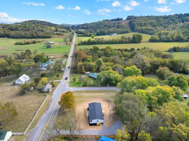 a view of a outdoor space