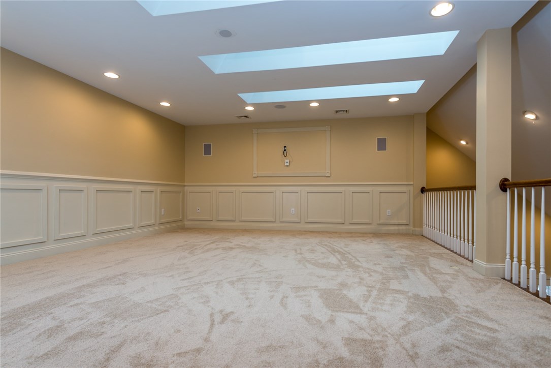 419 Albion Road, Unit 21 Lincoln, RI 02865 - Photo 16 of 32