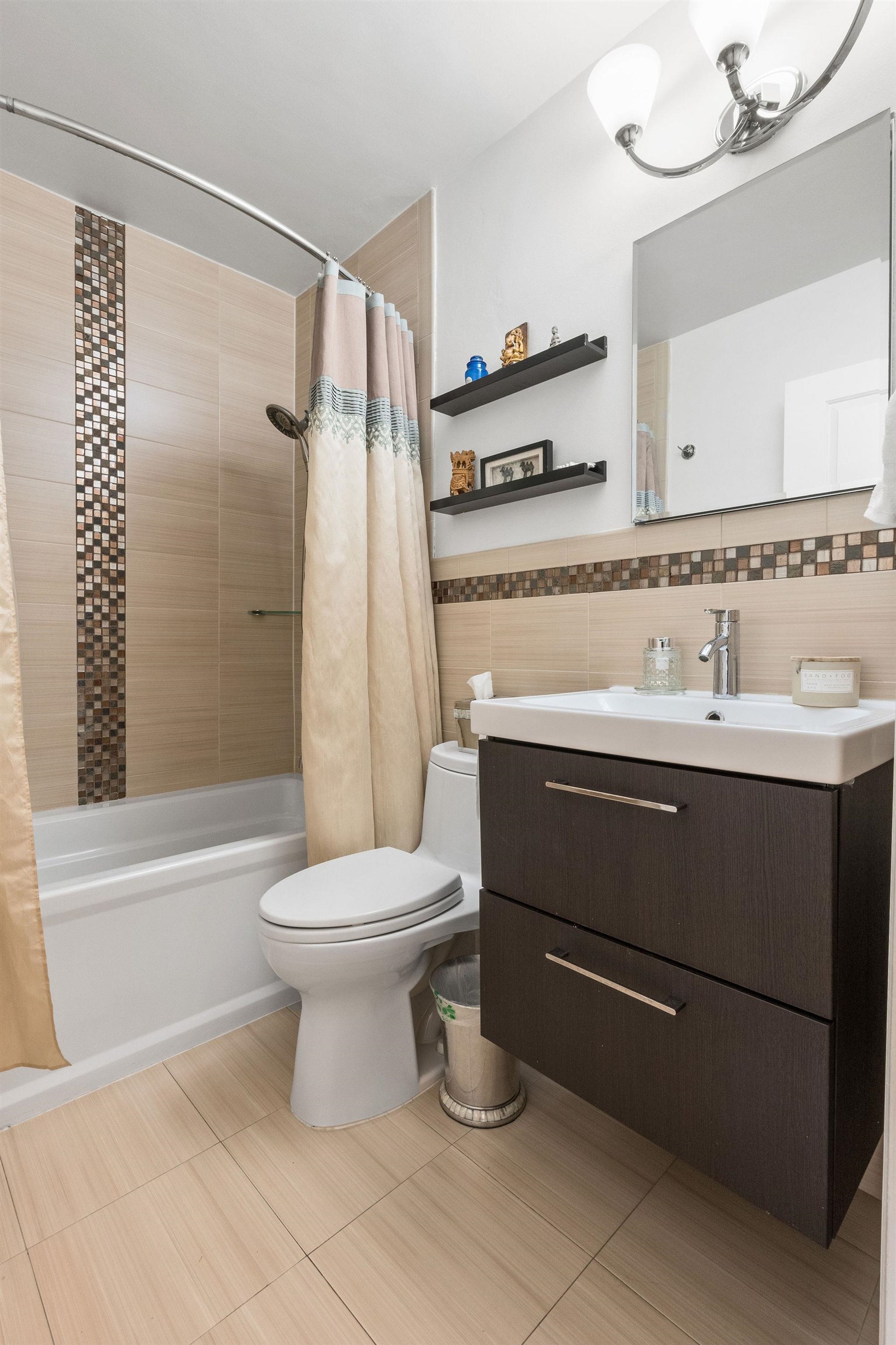 380 Mountain Road, Unit 612 Union City, NJ 07087 - Photo 22 of 45 a bathroom with a sink toilet and shower