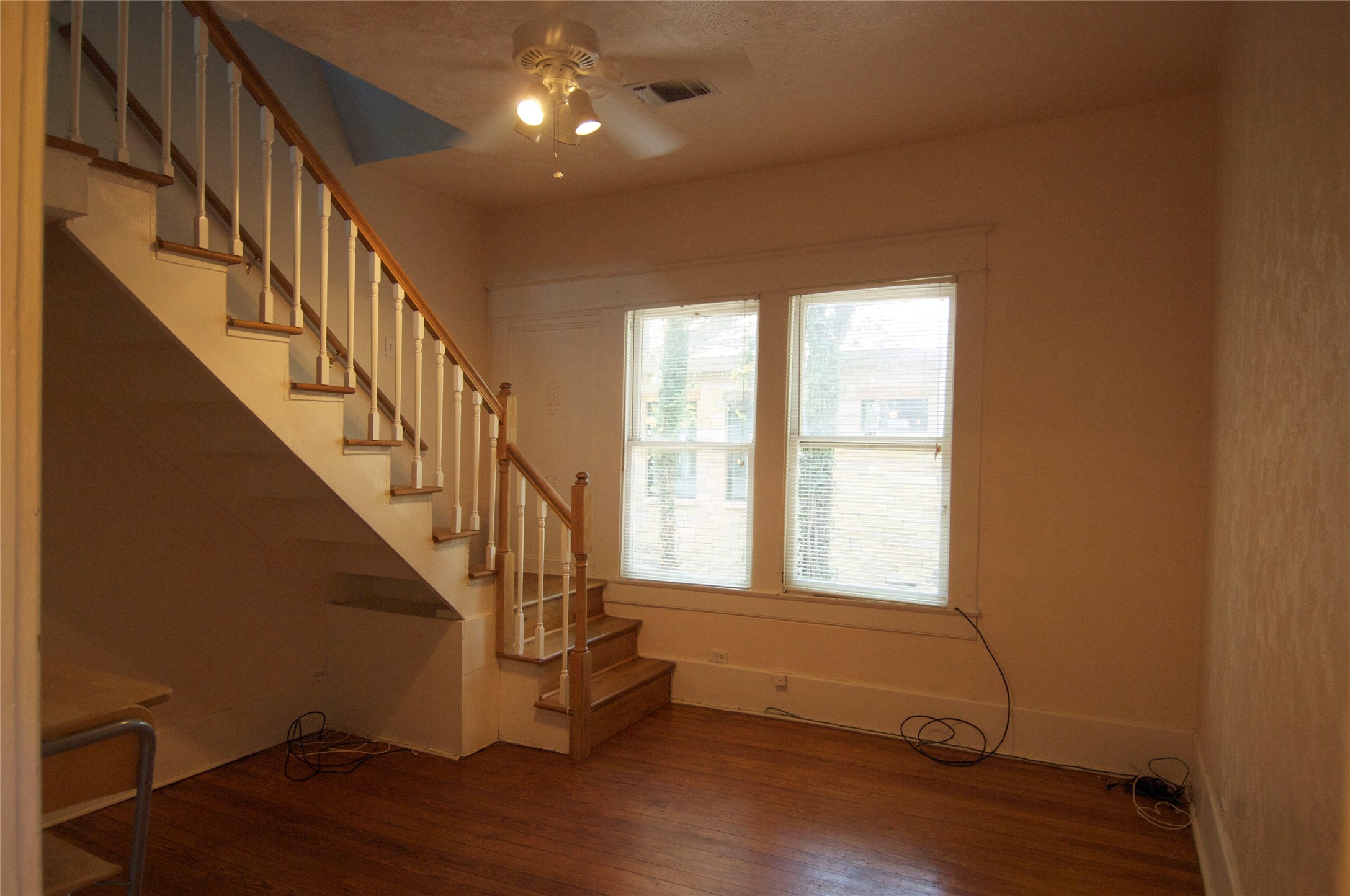 1107 West 22nd Street West, Unit A Austin, TX 78705 - Photo 7 of 15 a view of entryway with wooden floor