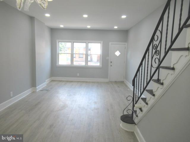 724 Spruce Street Camden, NJ 08103 - Photo 2 of 17 Living room