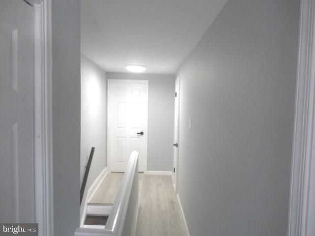 724 Spruce Street Camden, NJ 08103 - Photo 8 of 17 Second floor hallway