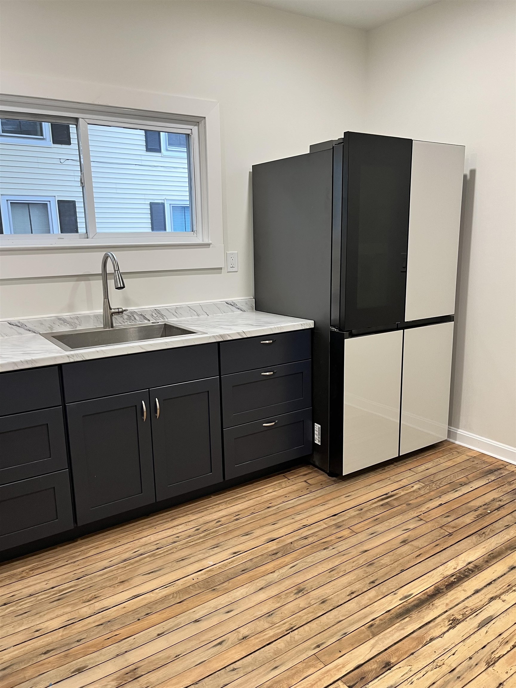 98 Forest Street Rutland, VT 05701 - Photo 3 of 52