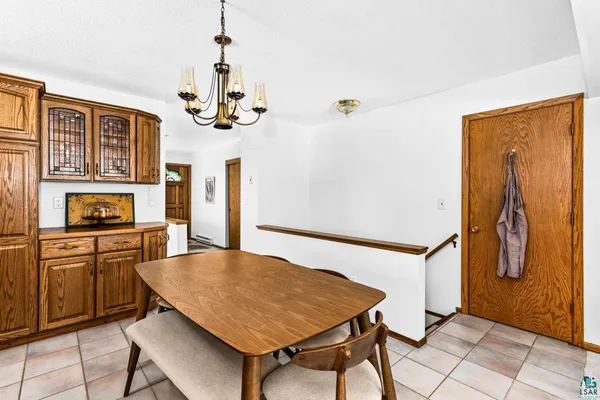 $399,900 | 2009 Hutchinson Road, Duluth, MN 55811