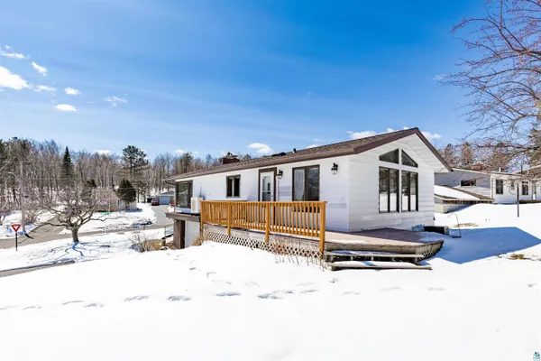 $399,900 | 2009 Hutchinson Road, Duluth, MN 55811