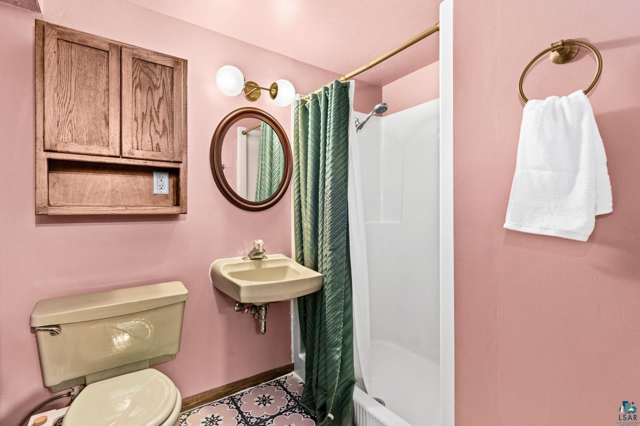 2009 Hutchinson Road Duluth, MN 55811 - Photo 42 of 60