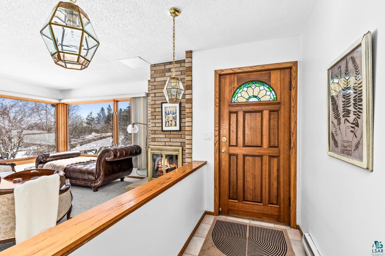 2009 Hutchinson Road Duluth, MN 55811 - Photo 5 of 60