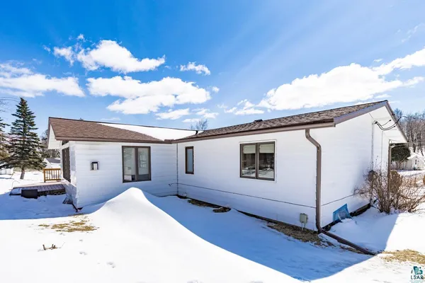 $399,900 | 2009 Hutchinson Road, Duluth, MN 55811