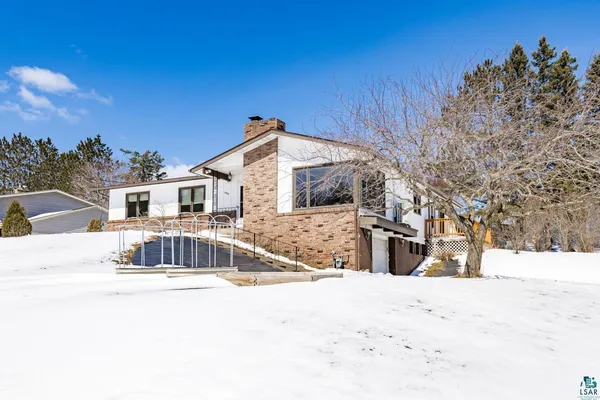 $399,900 | 2009 Hutchinson Road, Duluth, MN 55811