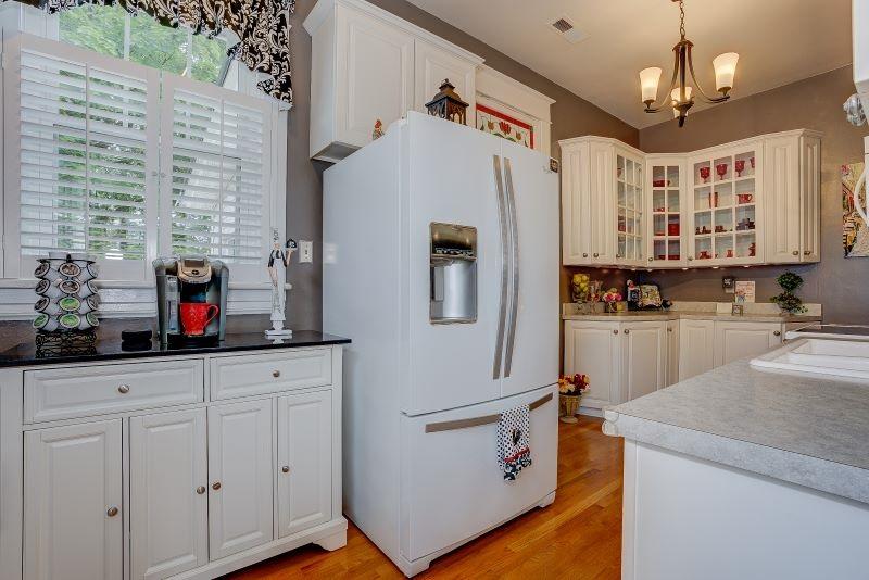 1961 Belleville Road Southwest Roanoke, VA 24015 - Photo 15 of 42 Kitchen (2)