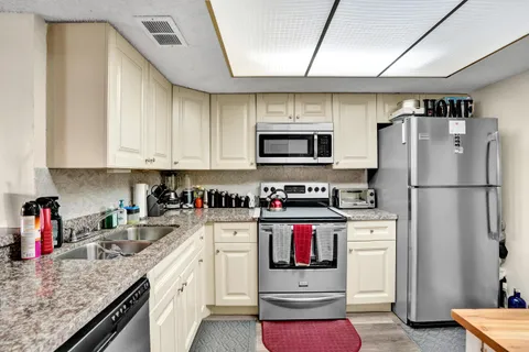 $150,000 | 5570 Northwest 44th Street, Unit 305A, Lauderhill, FL 33319