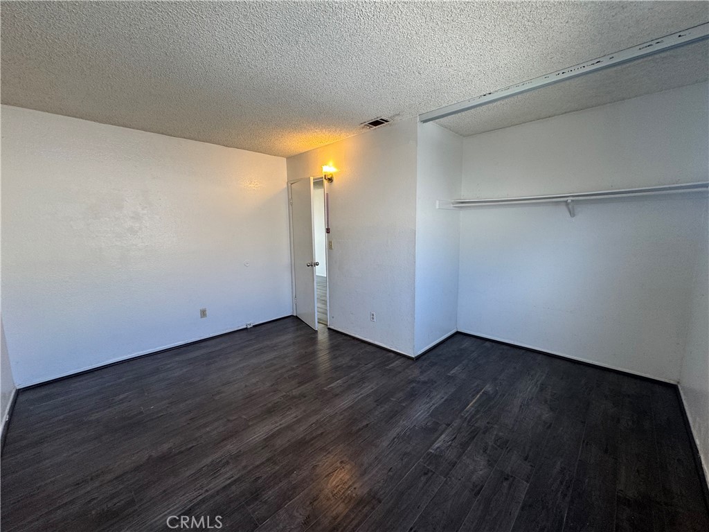 3751 Harvill Lane Riverside, CA 92503 - Photo 5 of 11
