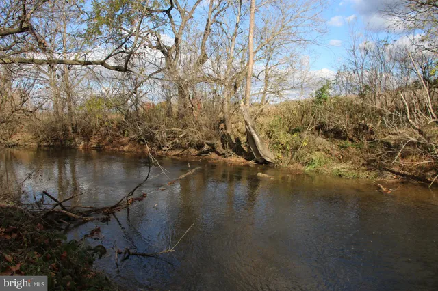 $2,400,000 | 499 East Lee Highway, New Market, VA 22844