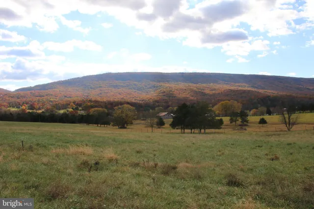 $2,400,000 | 499 East Lee Highway, New Market, VA 22844