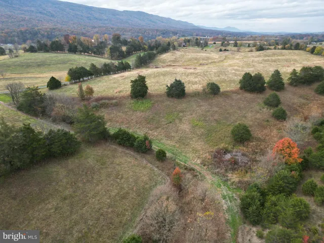 $2,400,000 | 499 East Lee Highway, New Market, VA 22844