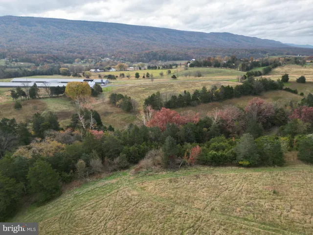 $2,400,000 | 499 East Lee Highway, New Market, VA 22844