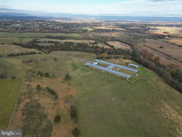 $2,400,000 | 499 East Lee Highway, New Market, VA 22844