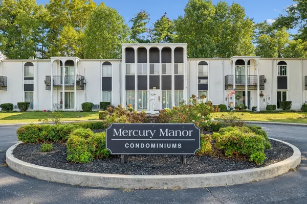$1,149 | 1302 Dr. Martin Luther King Jr. Boulevard, Unit 32, Murfreesboro, TN 37130