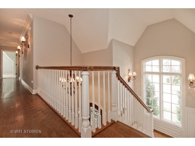 744 West Maple Street Hinsdale, IL 60521 - Photo 2 of 25