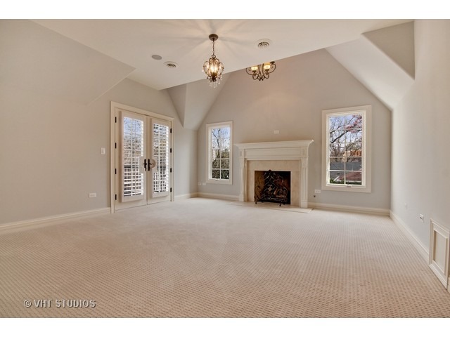 744 West Maple Street Hinsdale, IL 60521 - Photo 10 of 25