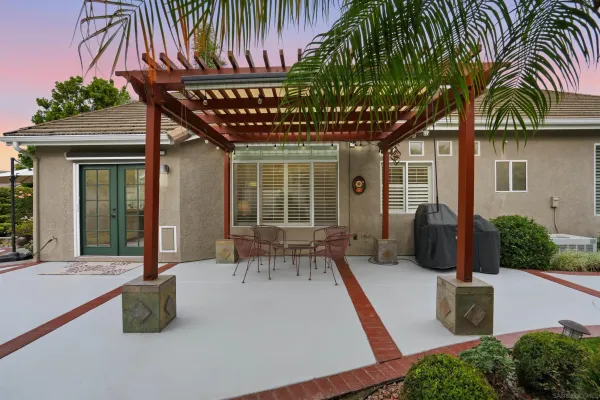 $968,000 | 397 Moonstone Bay Drive, Oceanside, CA 92057