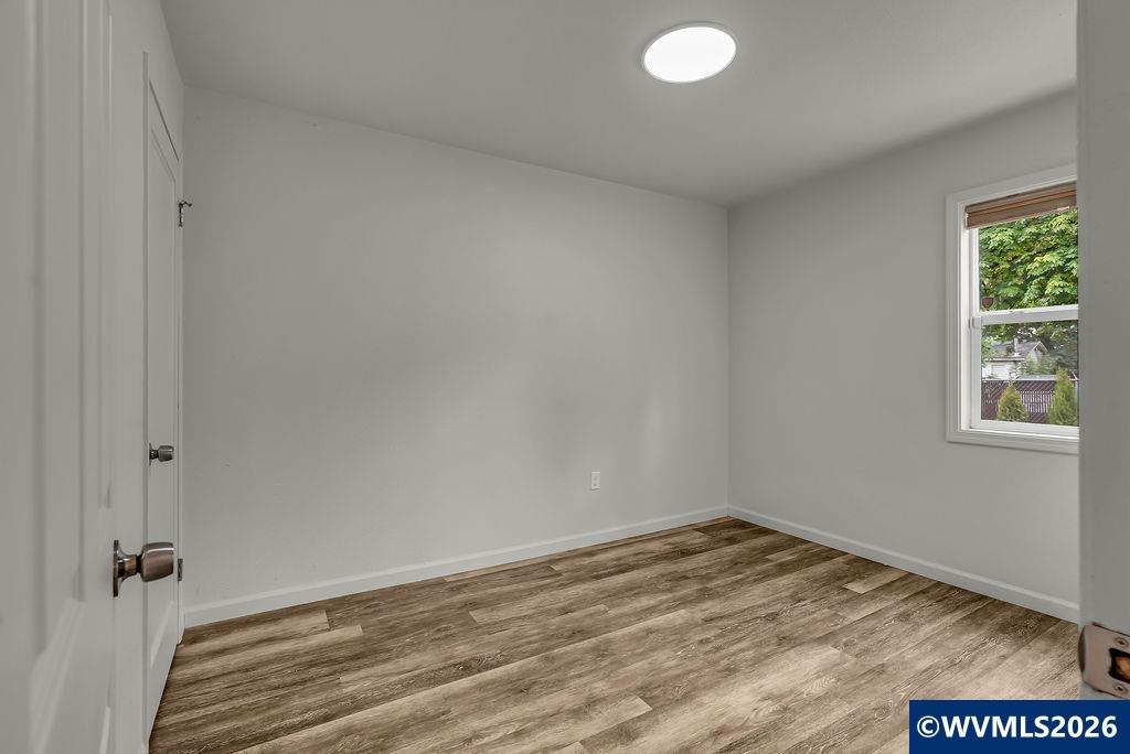 905 20th Street Southeast Salem, OR 97301 - Photo 29 of 39