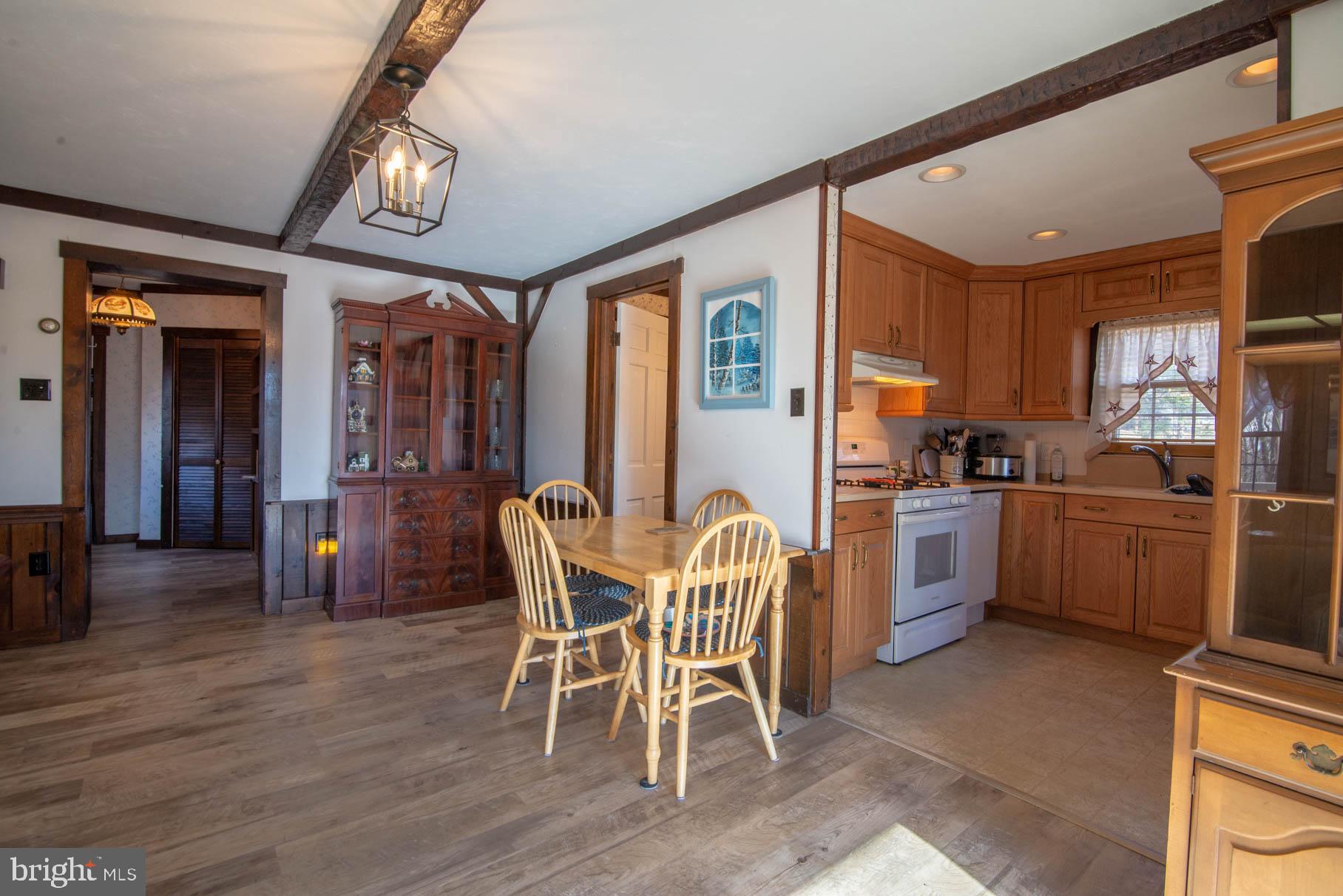 5152 Snyder Mill Road Spring Grove, PA 17362 - Photo 6 of 44