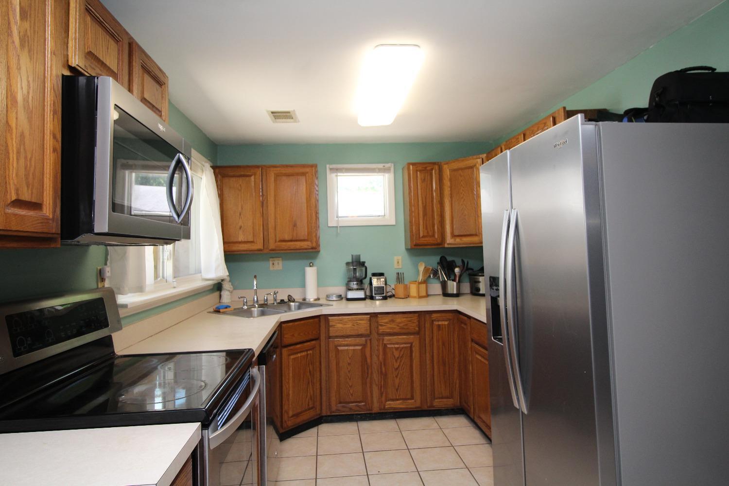 12131 Conrey Road Cincinnati, OH 45249 - Photo 6 of 24