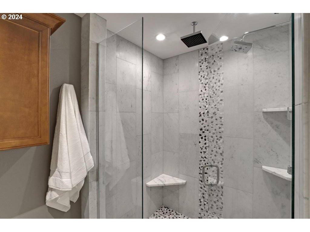 3128 Northeast Rocky Butte Road Portland, OR 97220 - Photo 22 of 46 Gallery Image 22