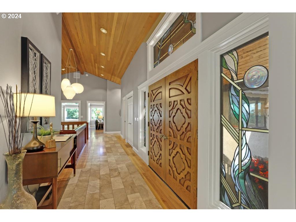 3128 Northeast Rocky Butte Road Portland, OR 97220 - Photo 3 of 46 Gallery Image 3