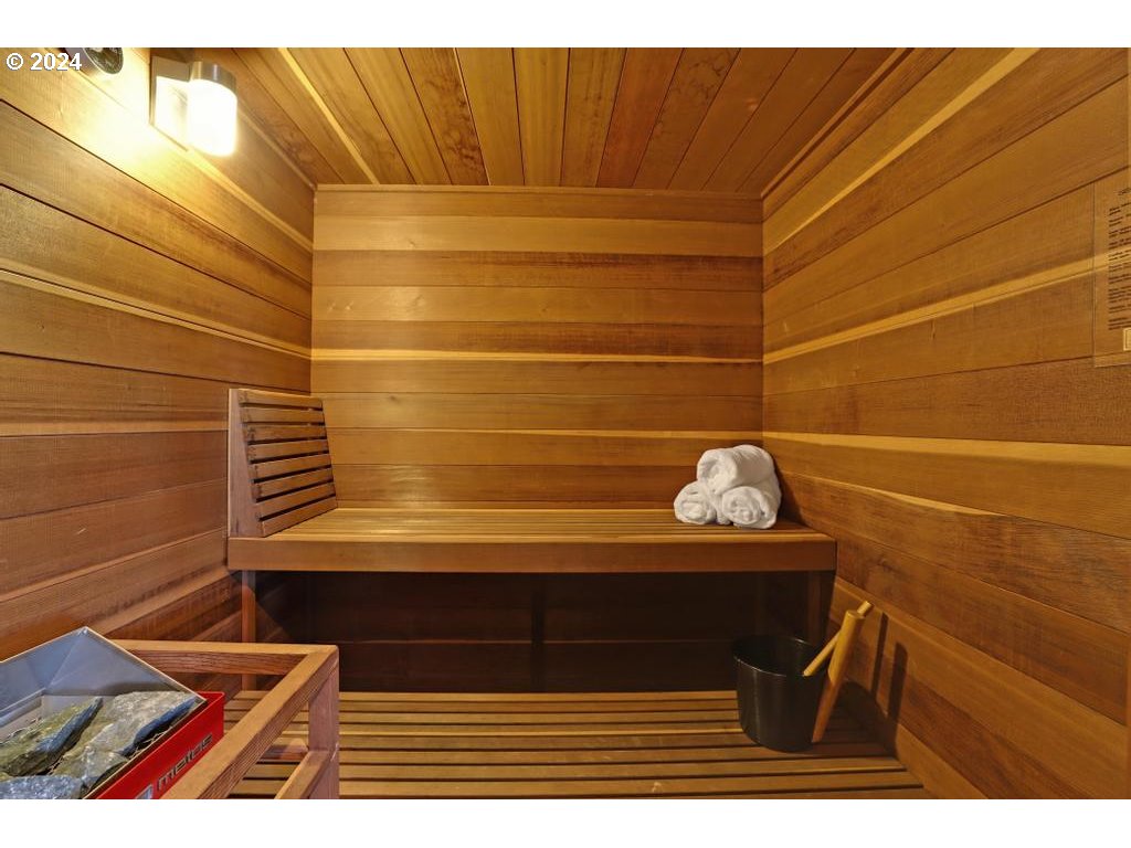 3128 Northeast Rocky Butte Road Portland, OR 97220 - Photo 34 of 46 Gallery Image 34
