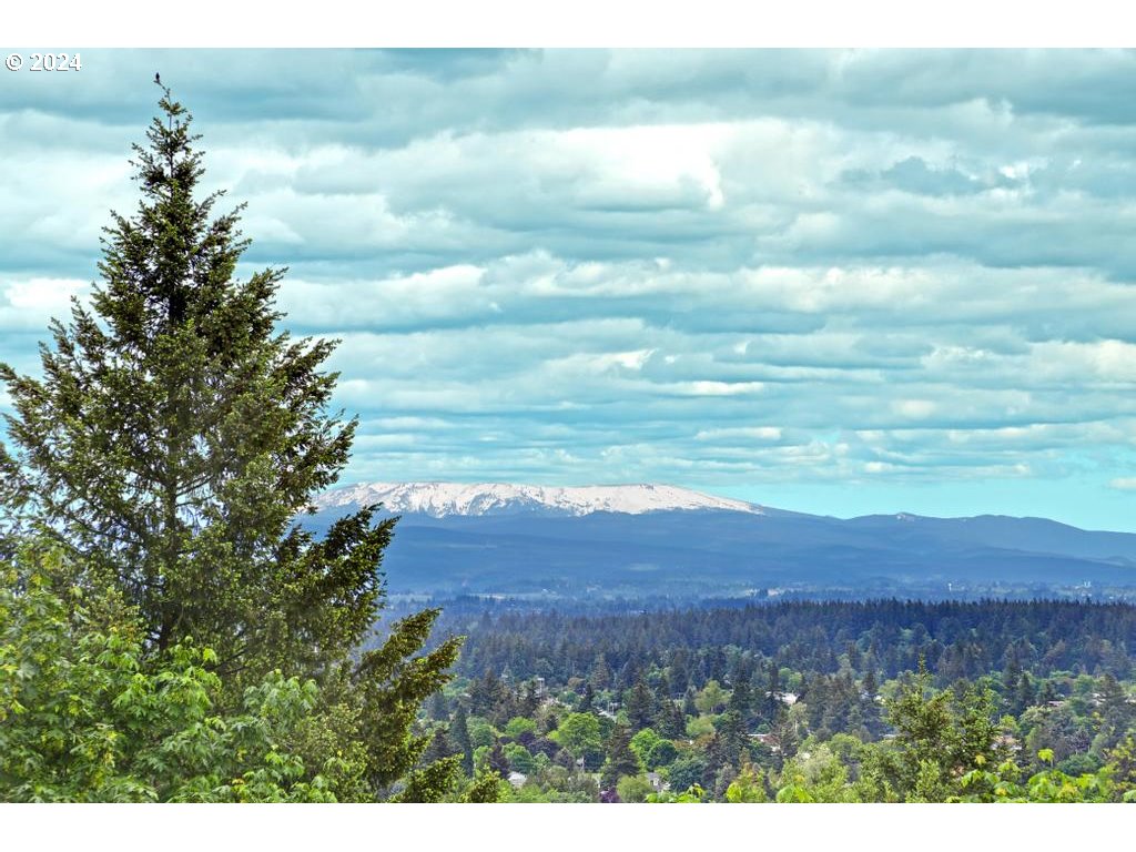 3128 Northeast Rocky Butte Road Portland, OR 97220 - Photo 45 of 46 Gallery Image 45