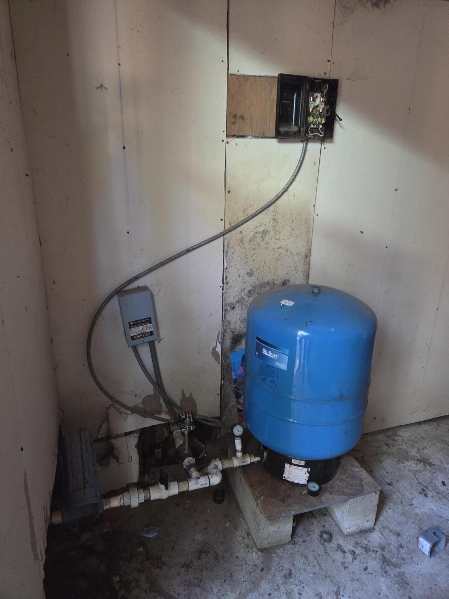 33433 Plateau Pines Road Shingletown, CA 96088 - Photo 21 of 25 WELL EQUIPMENT
