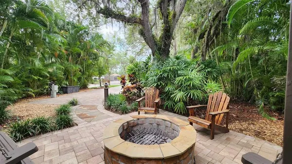 a view of outdoor space yard and patio