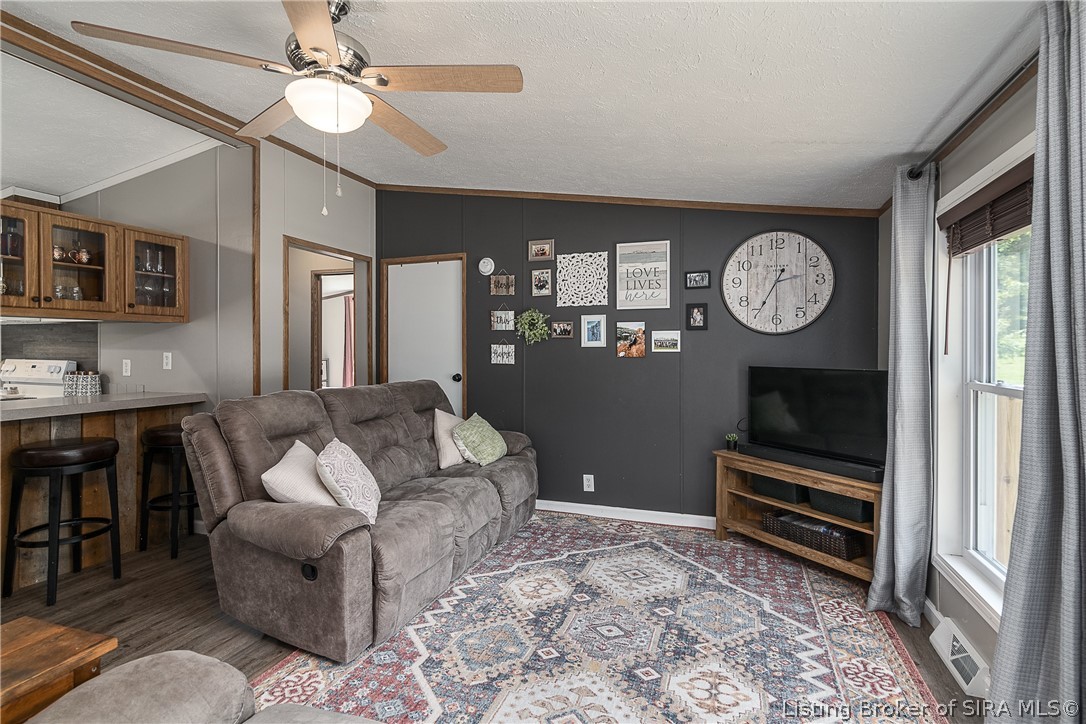 7020 Dixie Road Southwest Central, IN 47110 - Photo 9 of 36 Gallery Image 9