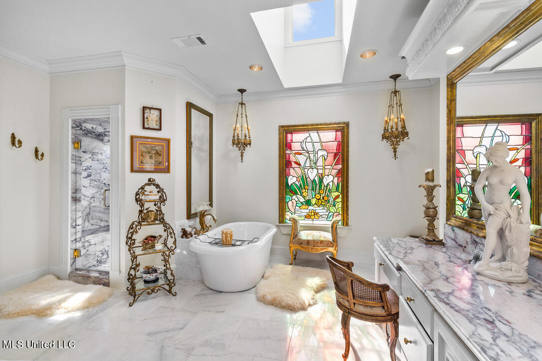 133 Overlook Pointe Drive Ridgeland, MS 39157 - Photo 54 of 93 Large Soaking Tub