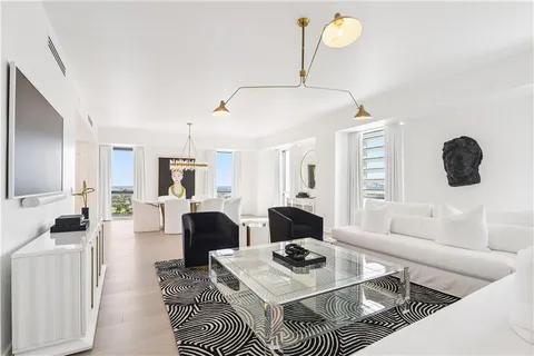 $3,900,000 | 2 Canal Street, Unit 2308, New Orleans, LA 70130