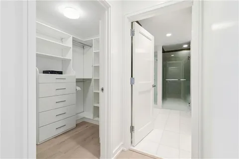 $3,900,000 | 2 Canal Street, Unit 2308, New Orleans, LA 70130