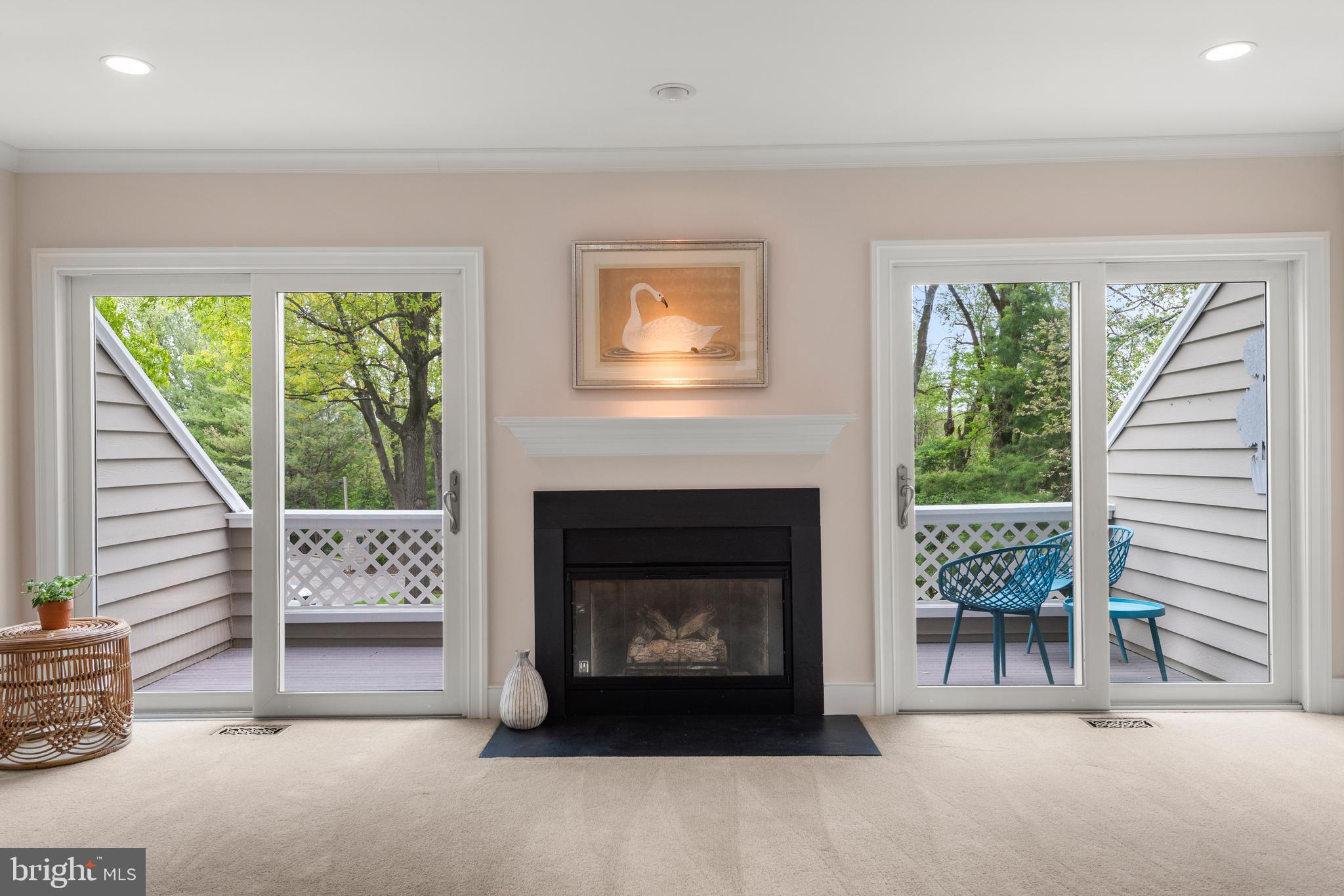 33 Cabot Court Chesterbrook, PA 19087 - Photo 3 of 22