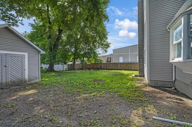 $565,000 | 6 Henry Street, Bethel, CT 06801