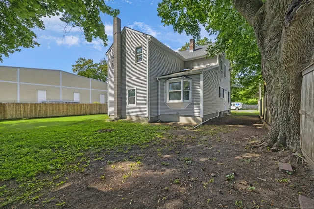 $565,000 | 6 Henry Street, Bethel, CT 06801