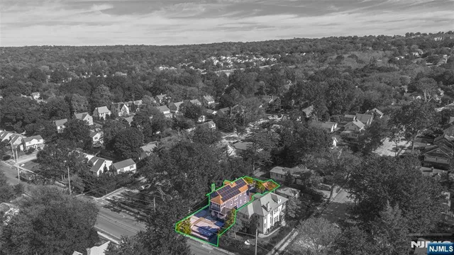 a view of outdoor space with mountain view