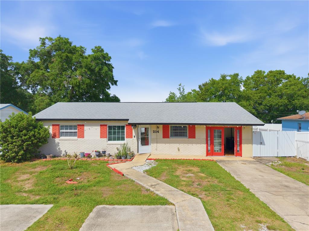 214 North Thompson Road Apopka, FL 32703 - Photo 1 of 26 Gallery Image 1