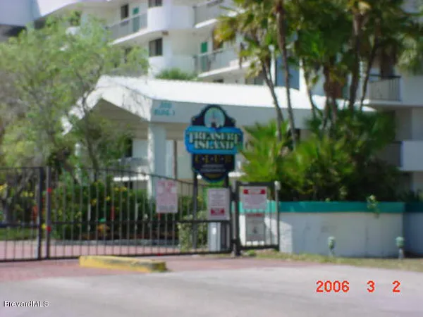 $2,200 | 300 Columbia Drive, Unit 2403, Cape Canaveral, FL 32920