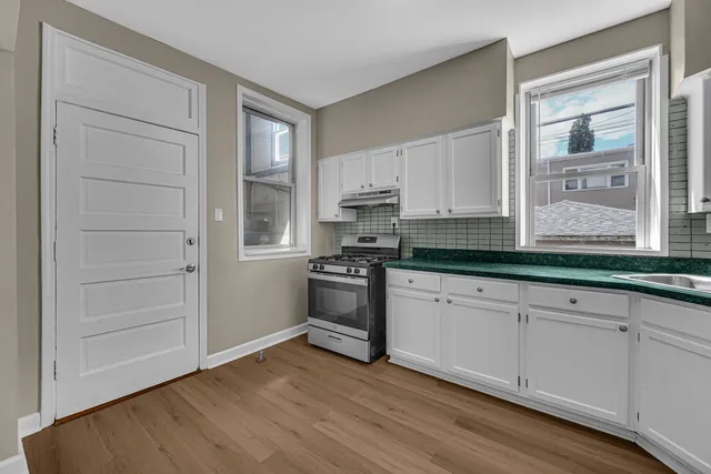 $449,900 | 5527 West Potomac Avenue, Chicago, IL 60651