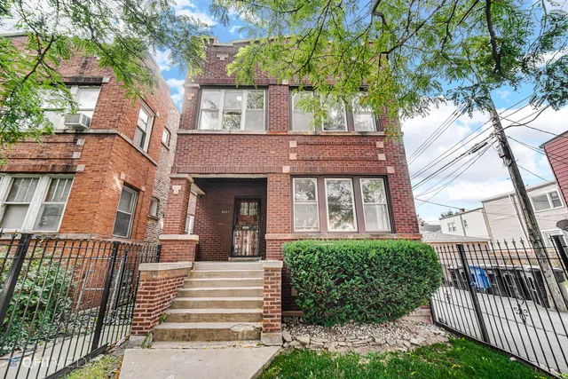 $449,900 | 5527 West Potomac Avenue, Chicago, IL 60651
